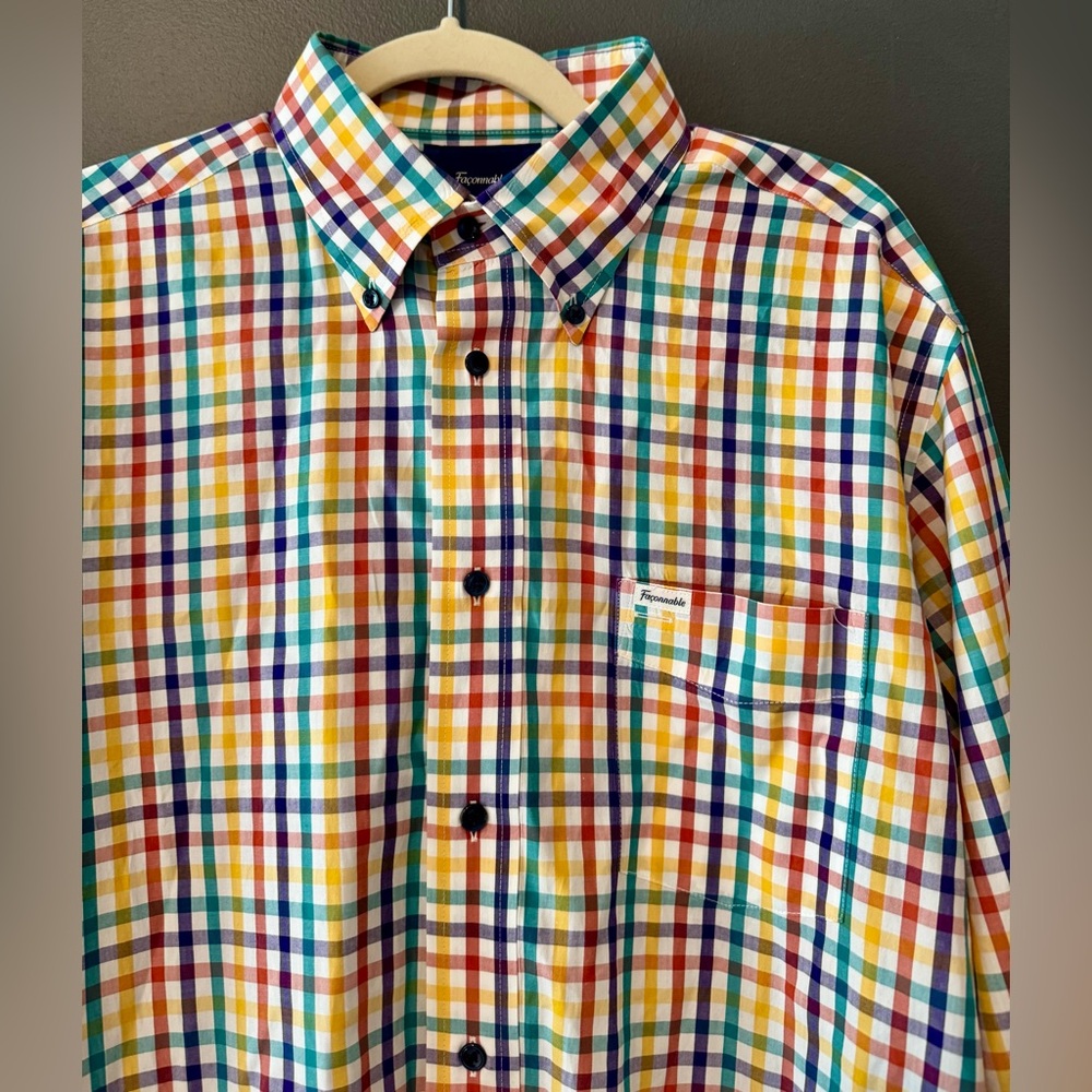 Faconnable Men's Long Sleeve Button-Up. Plaid checkered traditional. Large. - Picture 2 of 2
